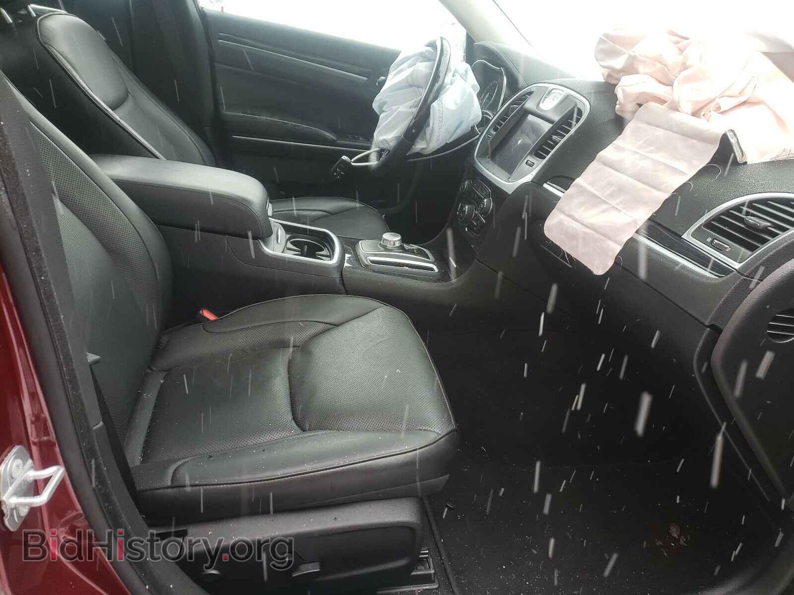 2020 CHRYSLER 300 - VIN: 2C3CCAKG3LH142061 - Фото 5