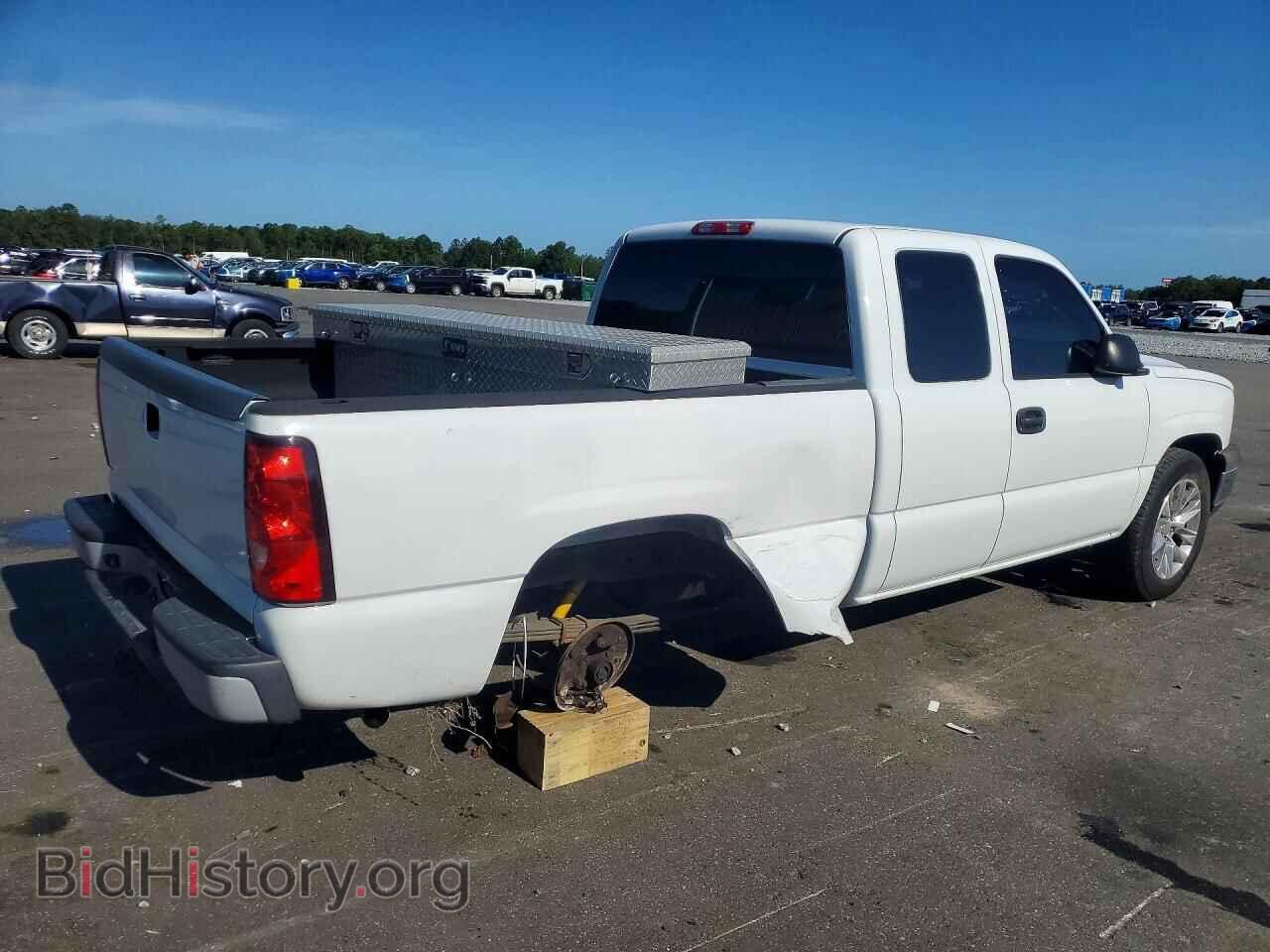 2006 CHEVROLET SILVERADO - VIN: 1GCEC19V76Z226526 - Фото 3