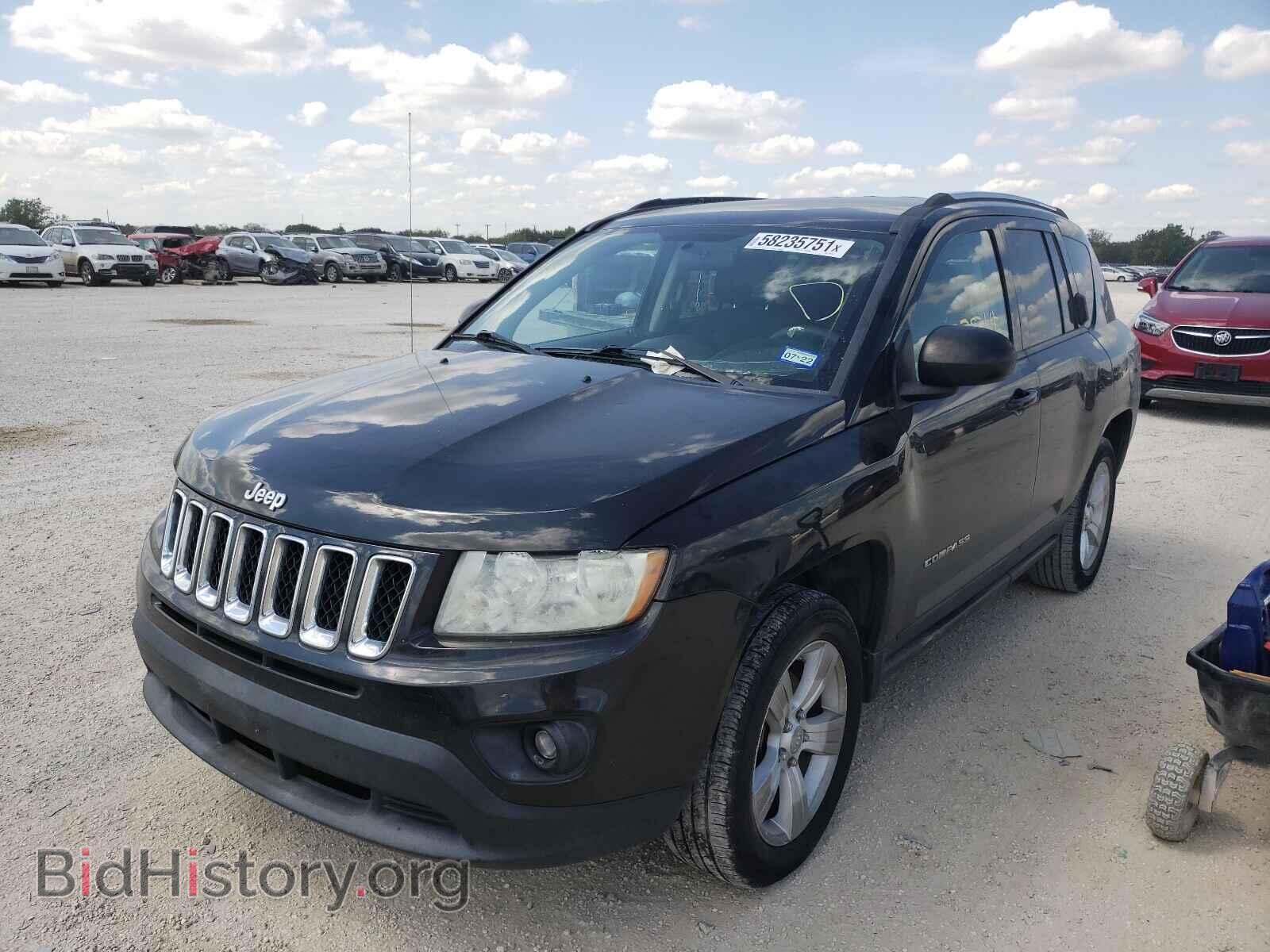 2011 JEEP COMPASS - VIN: 1J4NT1FA8BD213478 - Фото 2
