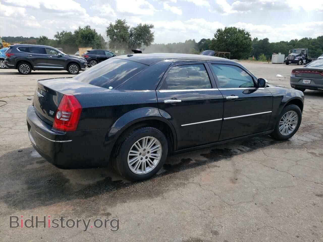 2010 CHRYSLER 300 - VIN: 2C3CA5CV5AH263245 - Фото 3