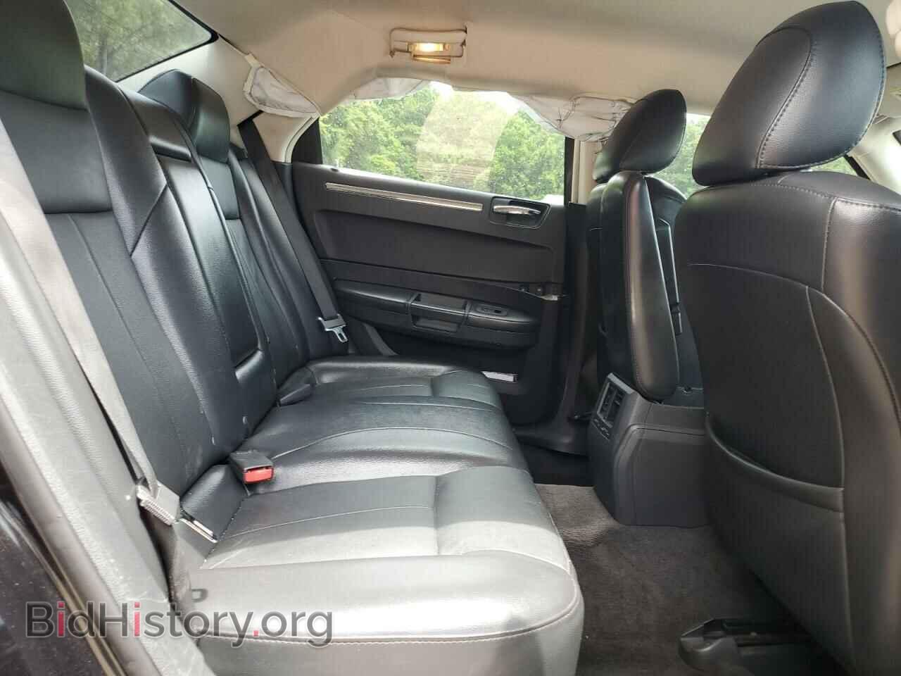 2010 CHRYSLER 300 - VIN: 2C3CA5CV5AH263245 - Фото 10