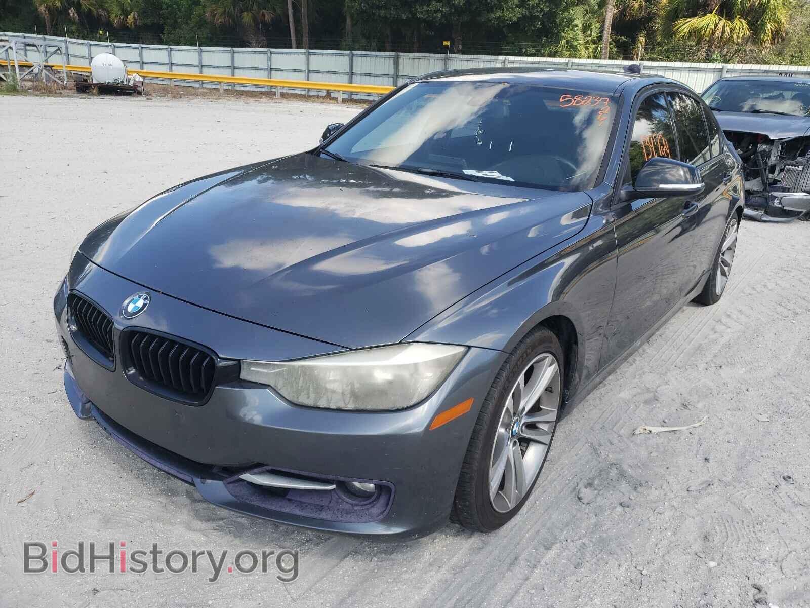 2013 BMW 3 SERIES - VIN: WBA3A5G55DNP25141 - Фото 2