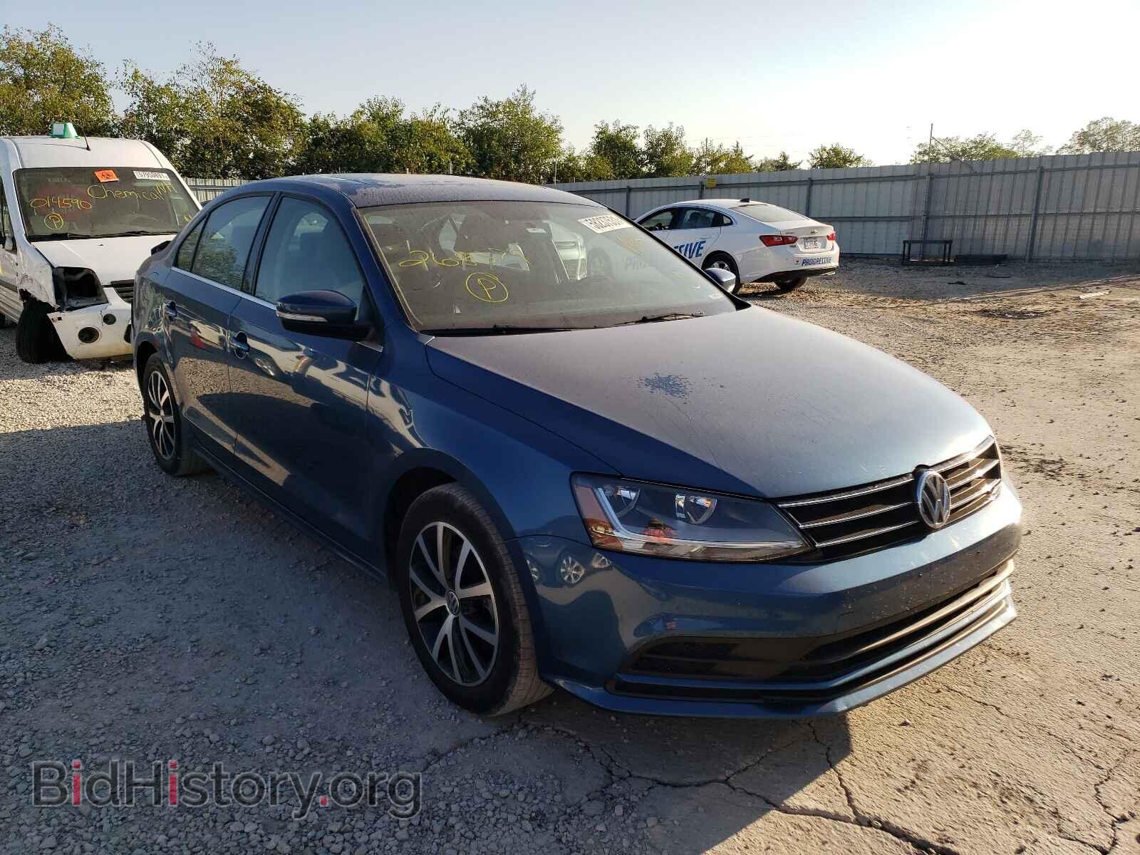 Фотография 3VWDB7AJ5HM268379 - VOLKSWAGEN JETTA 2017