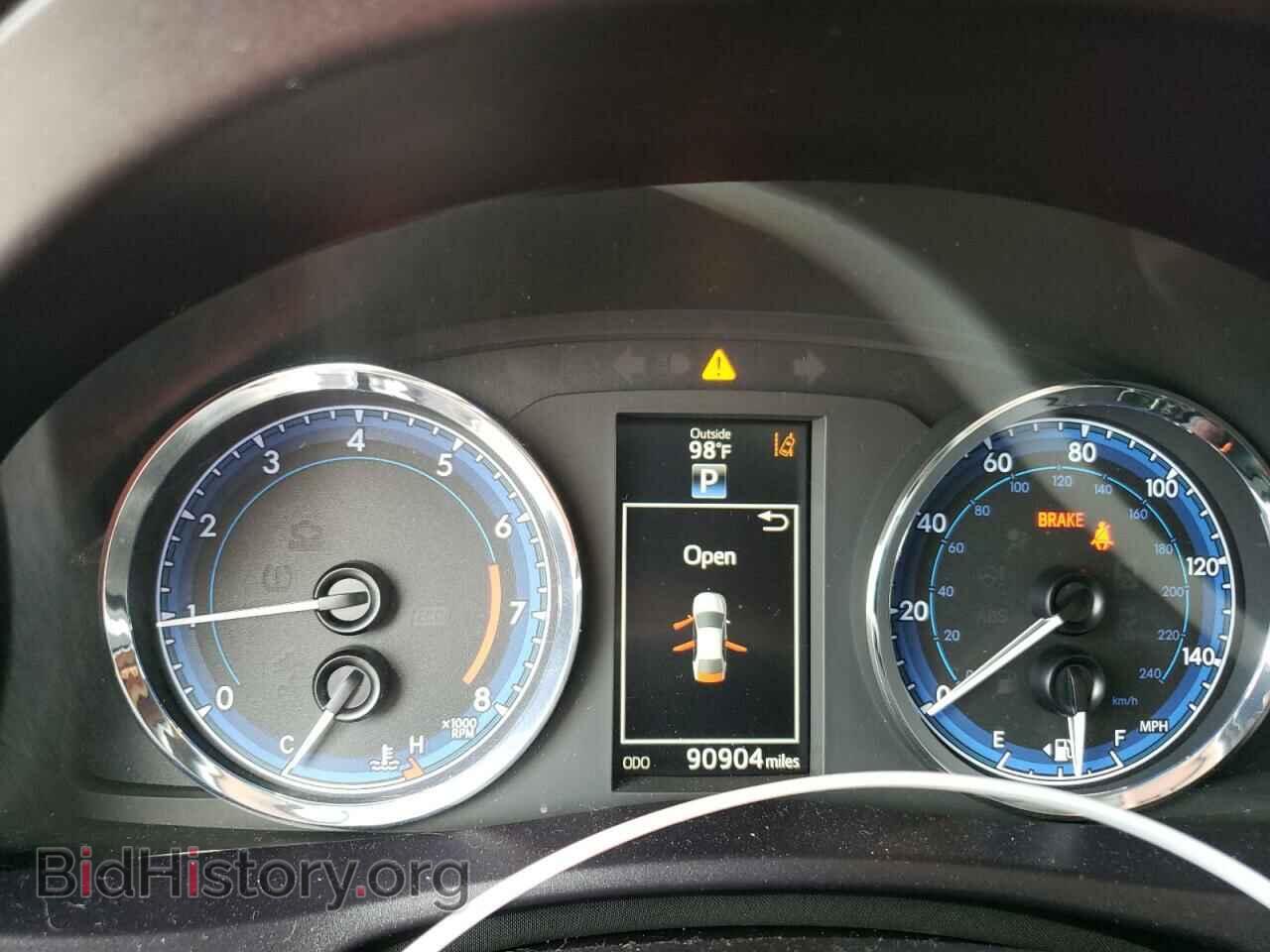 2017 TOYOTA COROLLA - VIN: 5YFBURHEXHP582191 - Photo 9