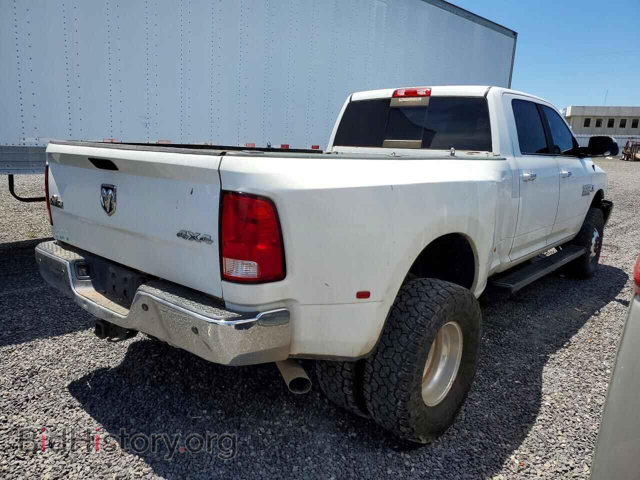 2017 RAM 3500 - VIN: 3C63RRHL7HG614886 - Photo 3
