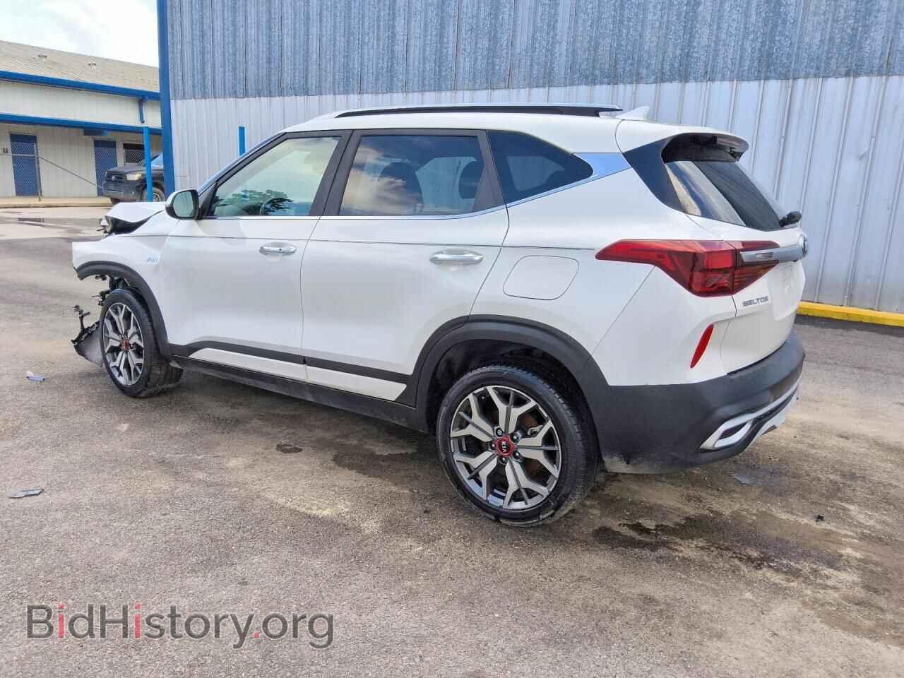 2021 KIA SELTOS - VIN: KNDETCA22M7056601 - Photo 2