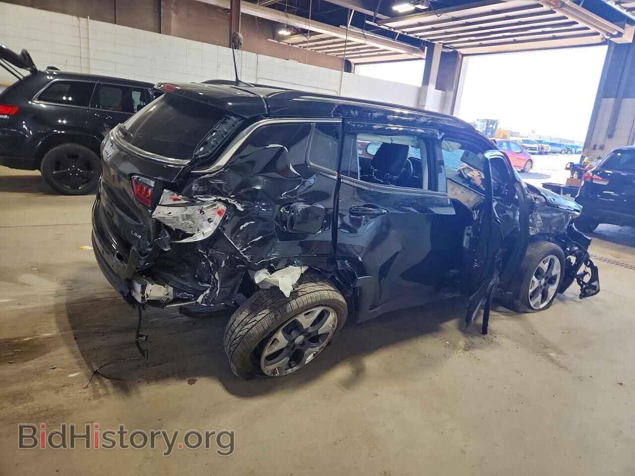 2018 JEEP COMPASS - VIN: 3C4NJDCB7JT199429 - Фото 3