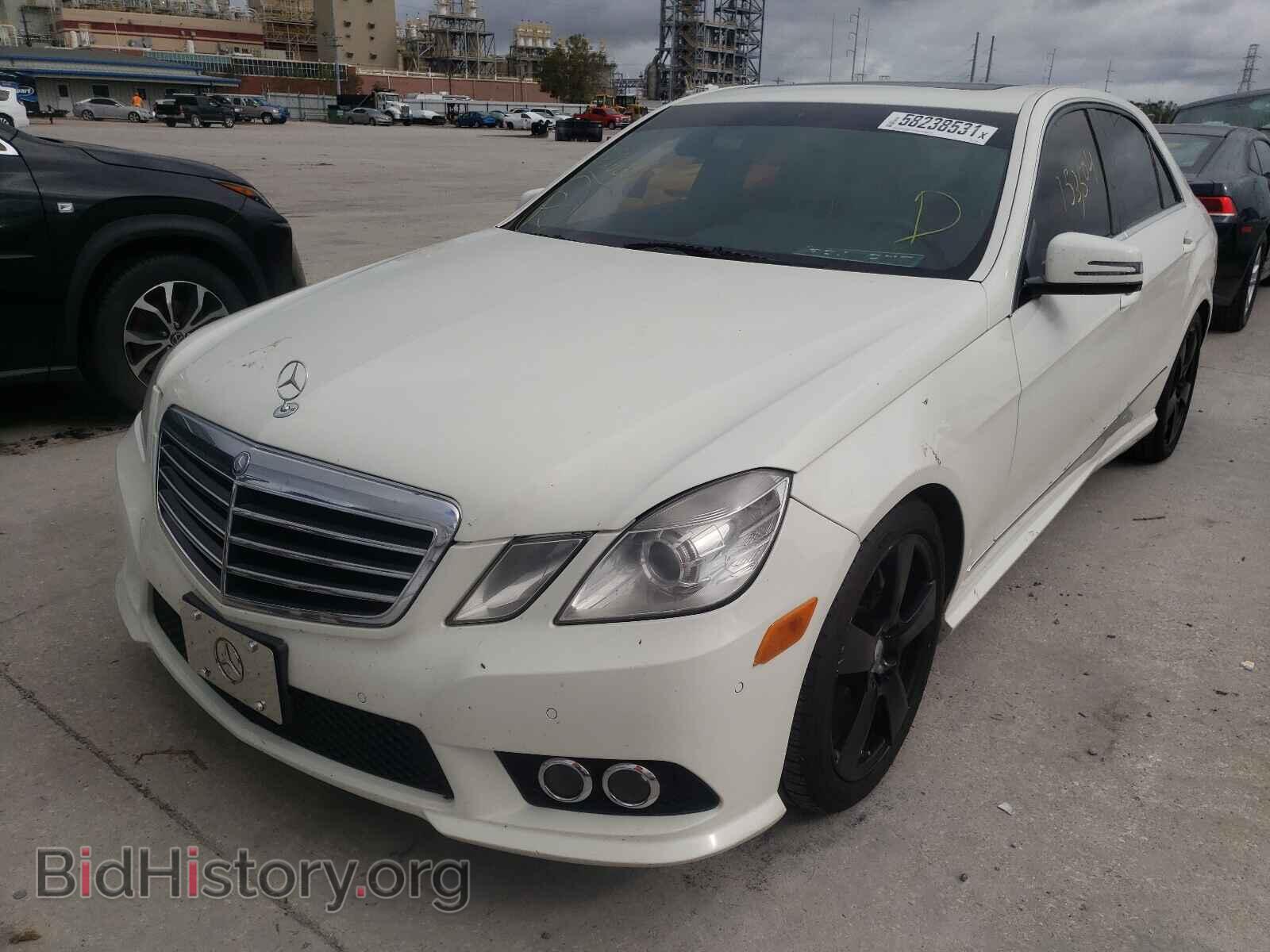 2010 MERCEDES-BENZ E-CLASS - VIN: WDDHF5GB7AA195828 - Фото 2