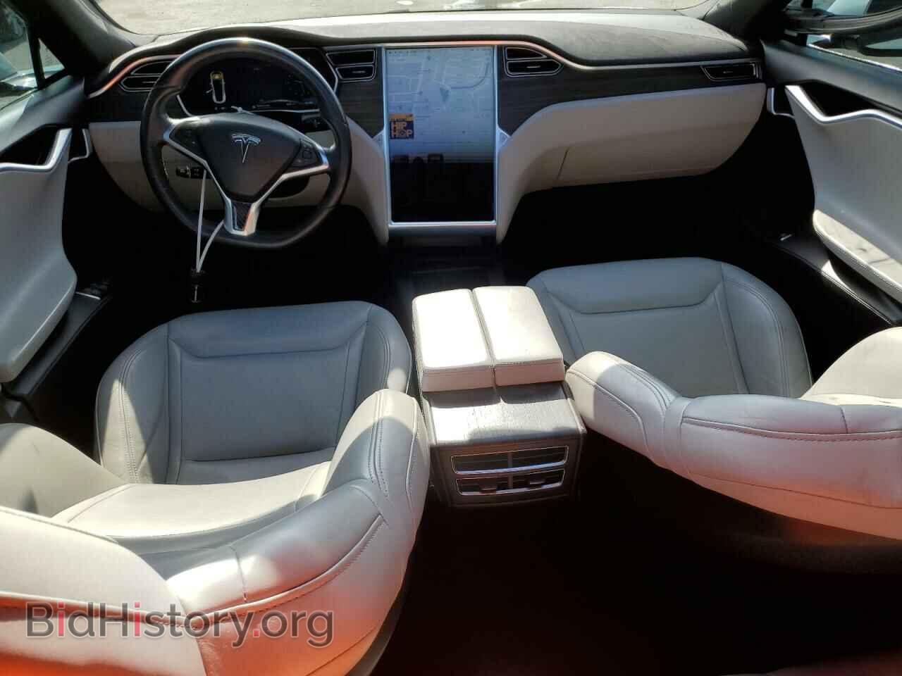 2016 TESLA MODEL S - VIN: 5YJSA1E28GF142176 - Фото 8