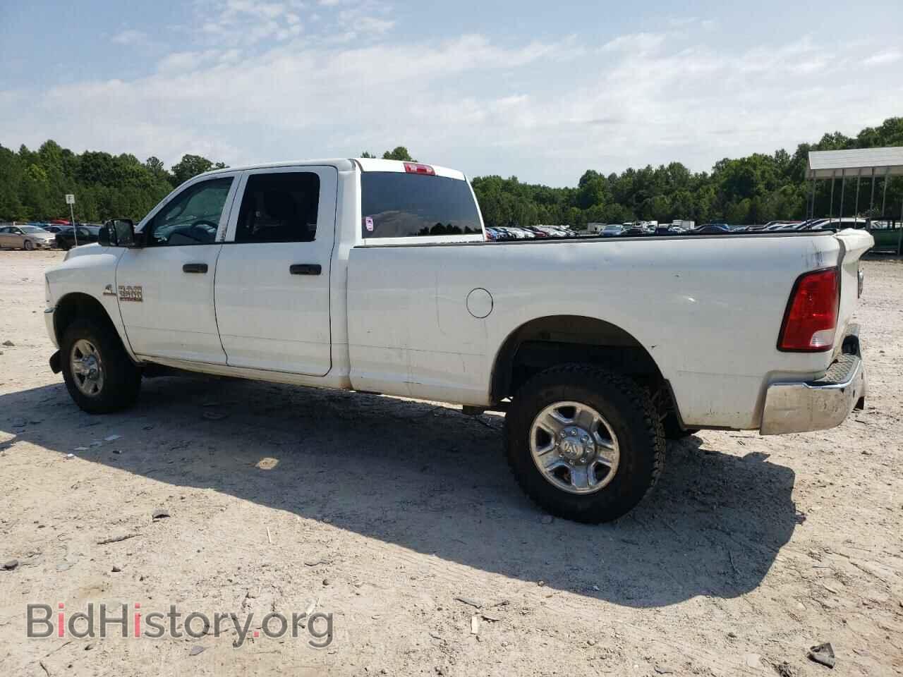 2017 RAM All Models - VIN: 3C6UR5HL3HG539729 - Фото 2