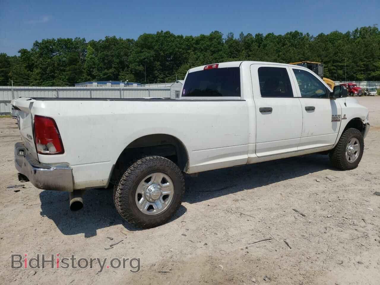 2017 RAM All Models - VIN: 3C6UR5HL3HG539729 - Фото 3