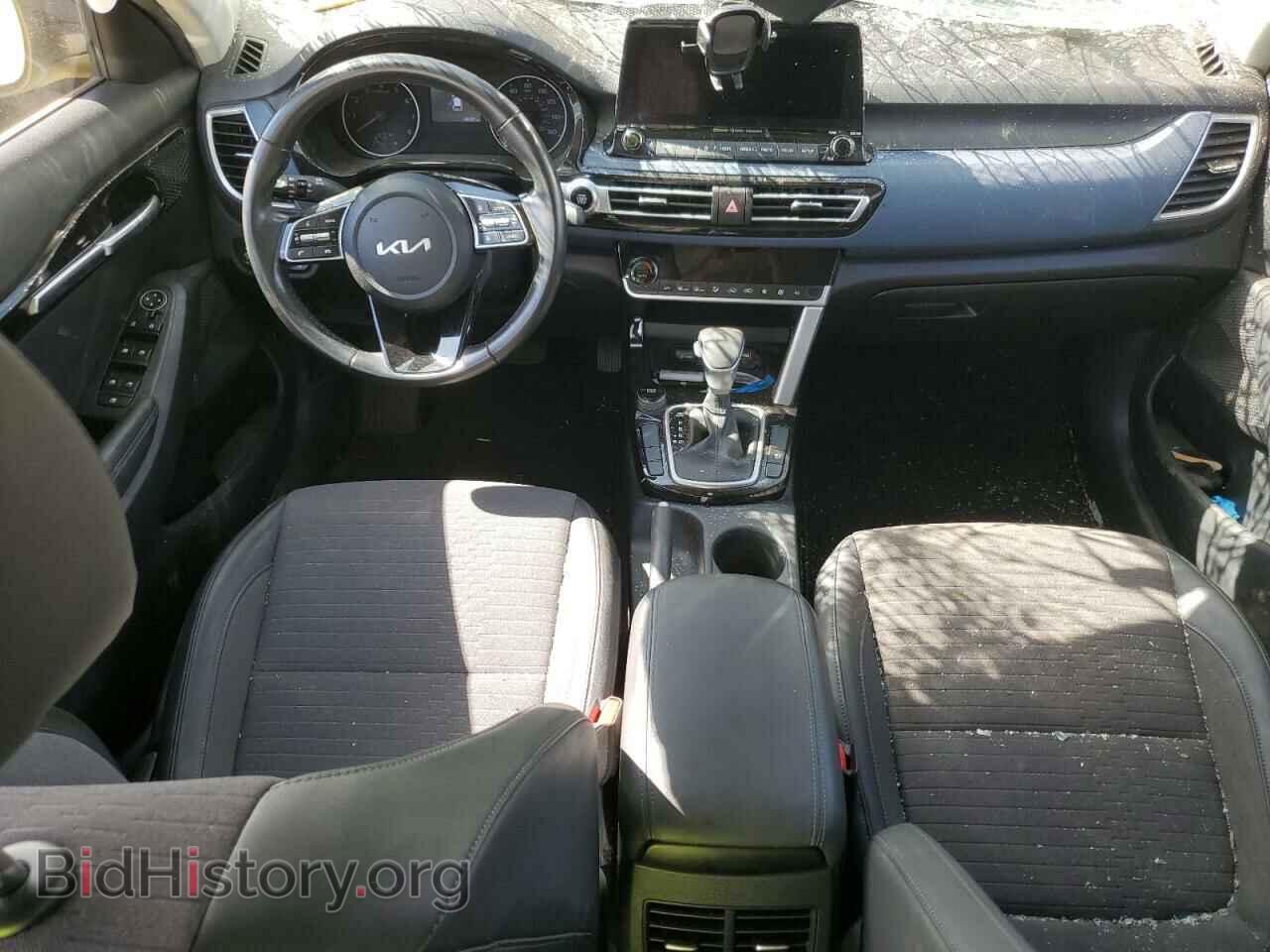 2023 KIA SELTOS - VIN: KNDEU2AA8P7396225 - Фото 8