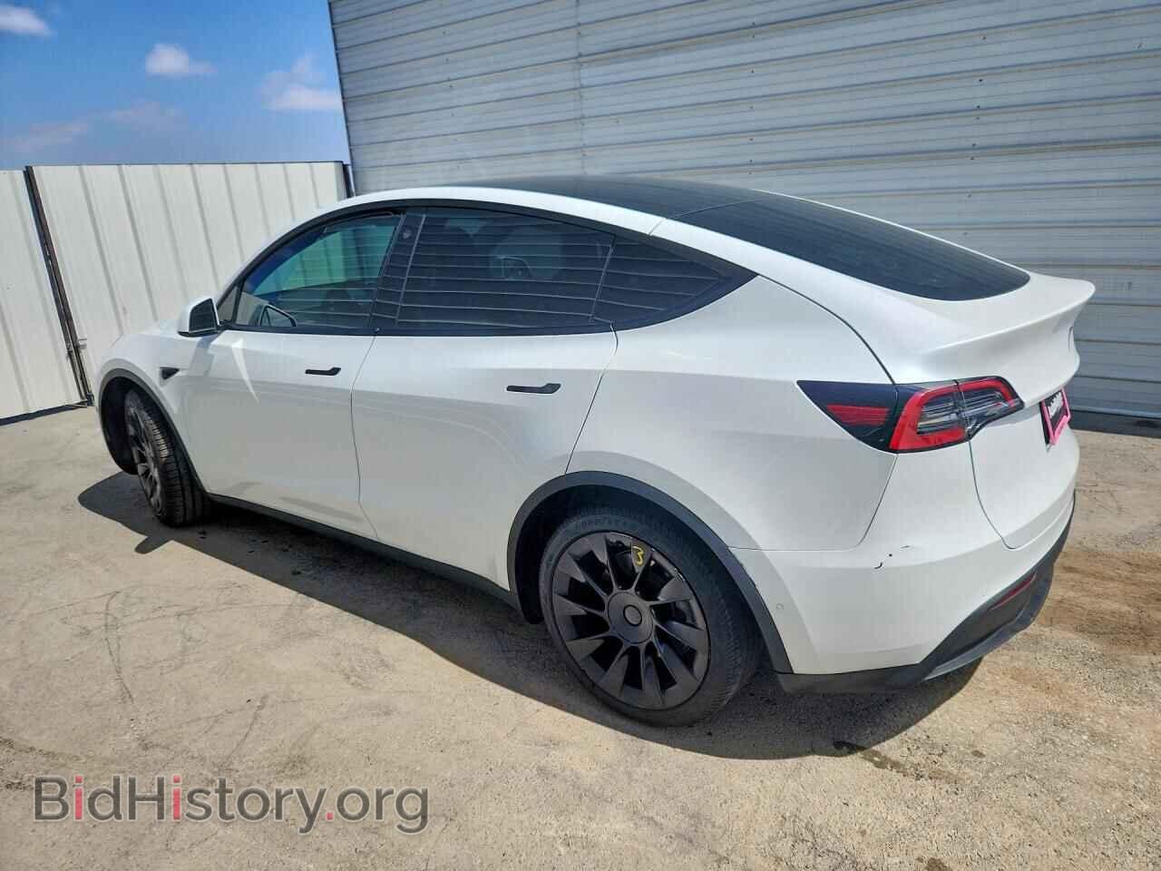 2021 TESLA MODEL Y - VIN: 5YJYGDEEXMF218111 - Photo 2