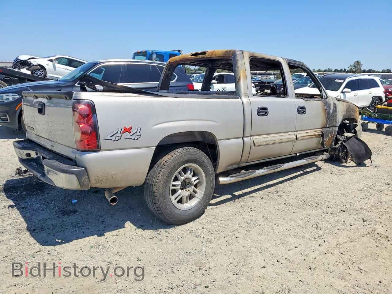 2006 CHEVROLET SILVERADO - VIN: 2GCEK13V061239820 - Фото 3
