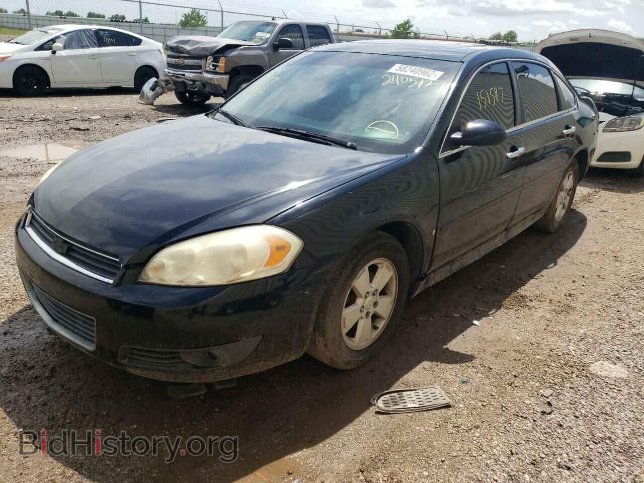 2010 CHEVROLET IMPALA - VIN: 2G1WB5EN2A1240512 - Фото 2