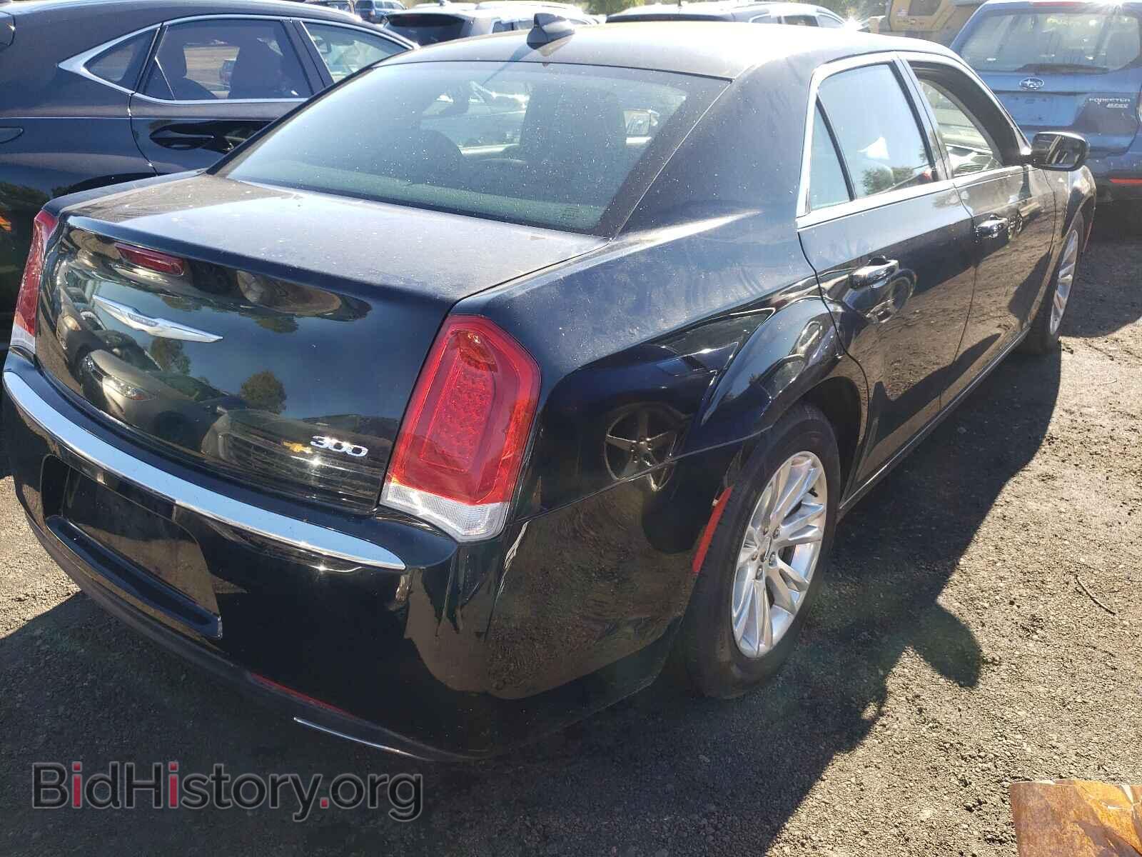 2016 CHRYSLER 300 - VIN: 2C3CCAAG6GH343587 - Фото 4