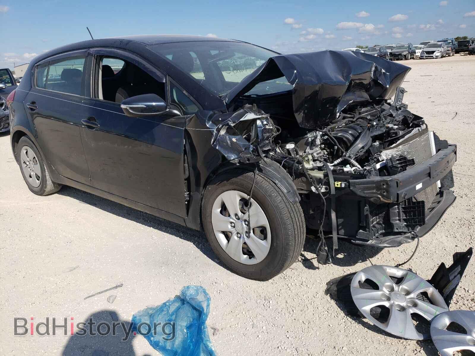 Фотография KNAFK5A85H5702025 - KIA FORTE 2017