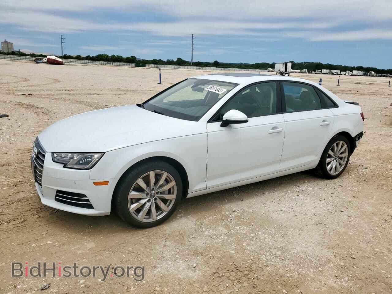 Photo WAUGNAF41HN019796 - AUDI A4 2017
