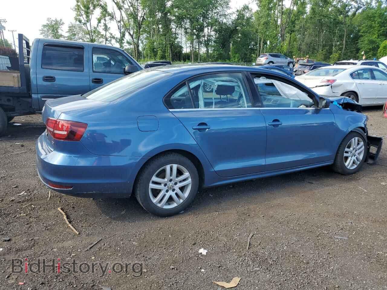 2017 VOLKSWAGEN JETTA - VIN: 3VW2B7AJ2HM233791 - Фото 3