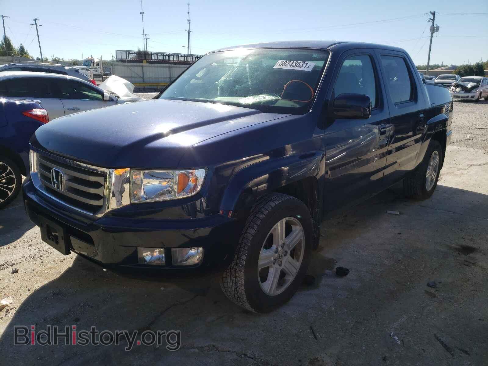 2013 HONDA RIDGELINE - VIN: 5FPYK1F50DB012279 - Фото 2