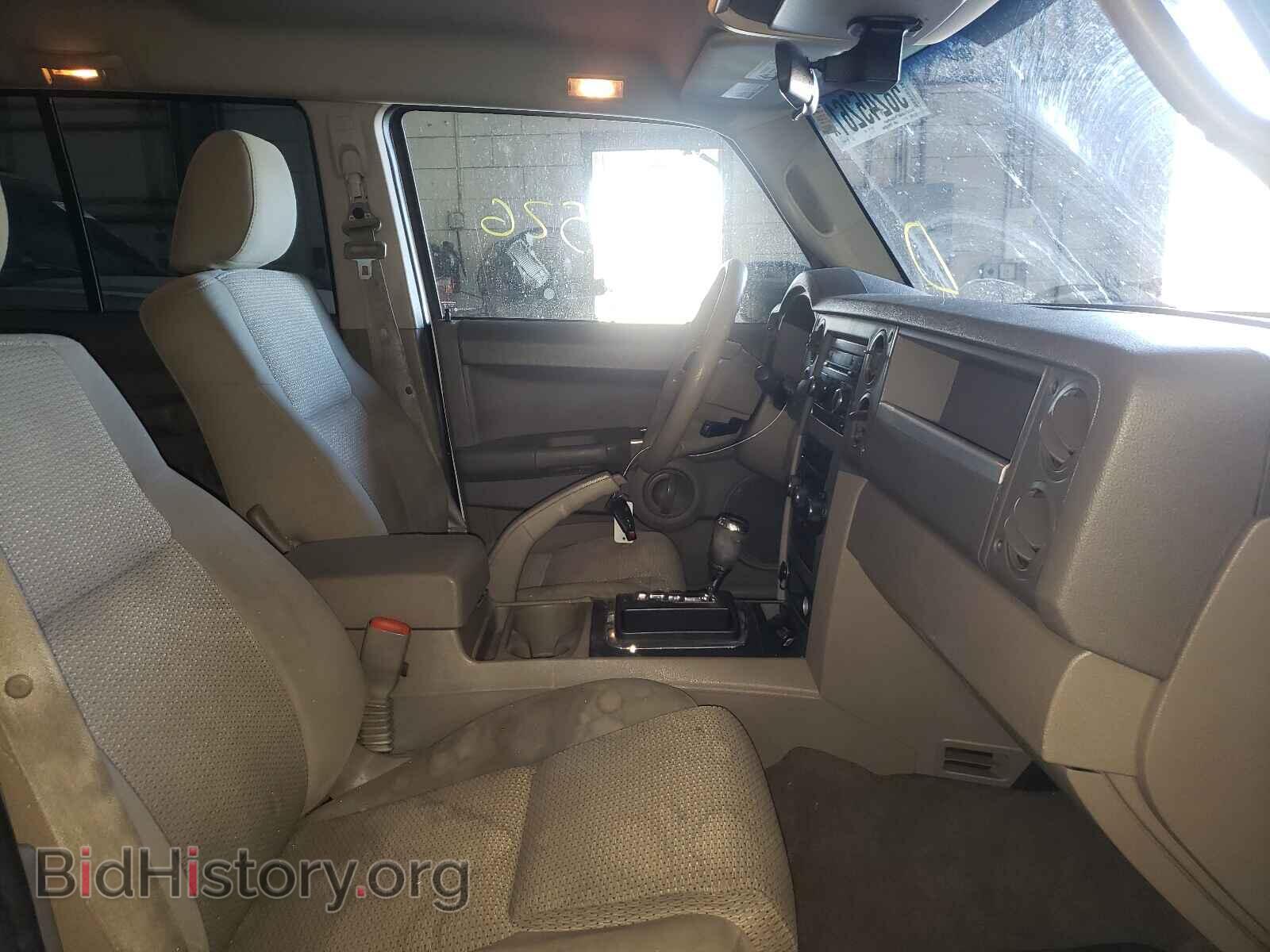 2008 JEEP COMMANDER - VIN: 1J8HH48K08C240029 - Photo 5