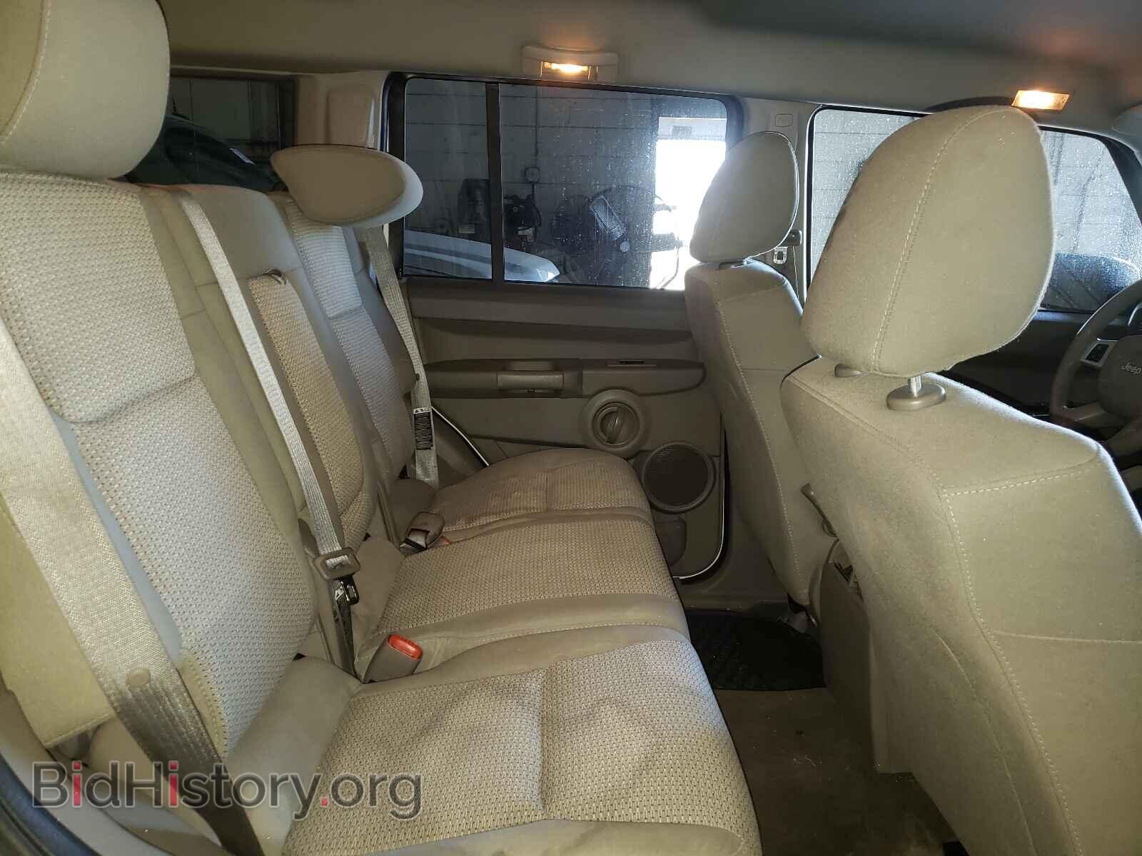 2008 JEEP COMMANDER - VIN: 1J8HH48K08C240029 - Photo 6