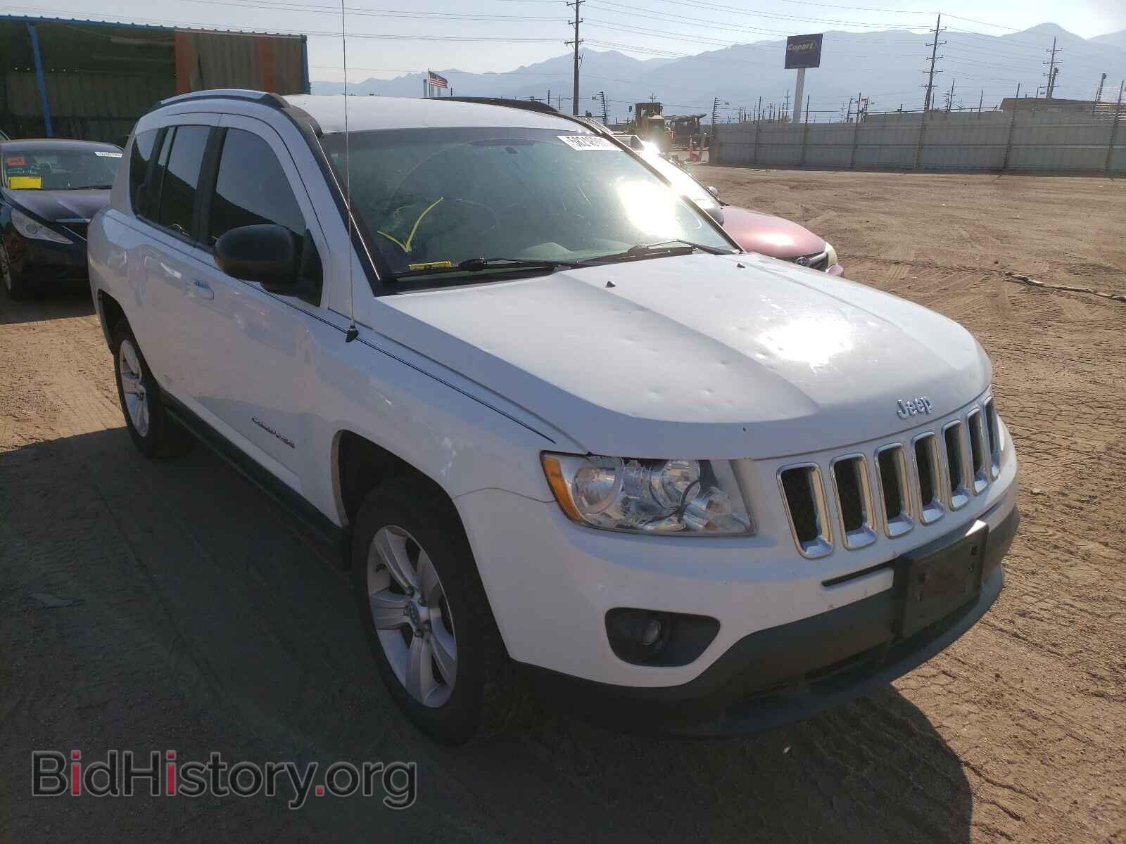 Photo 1J4NT1FB4BD195697 - JEEP COMPASS 2011