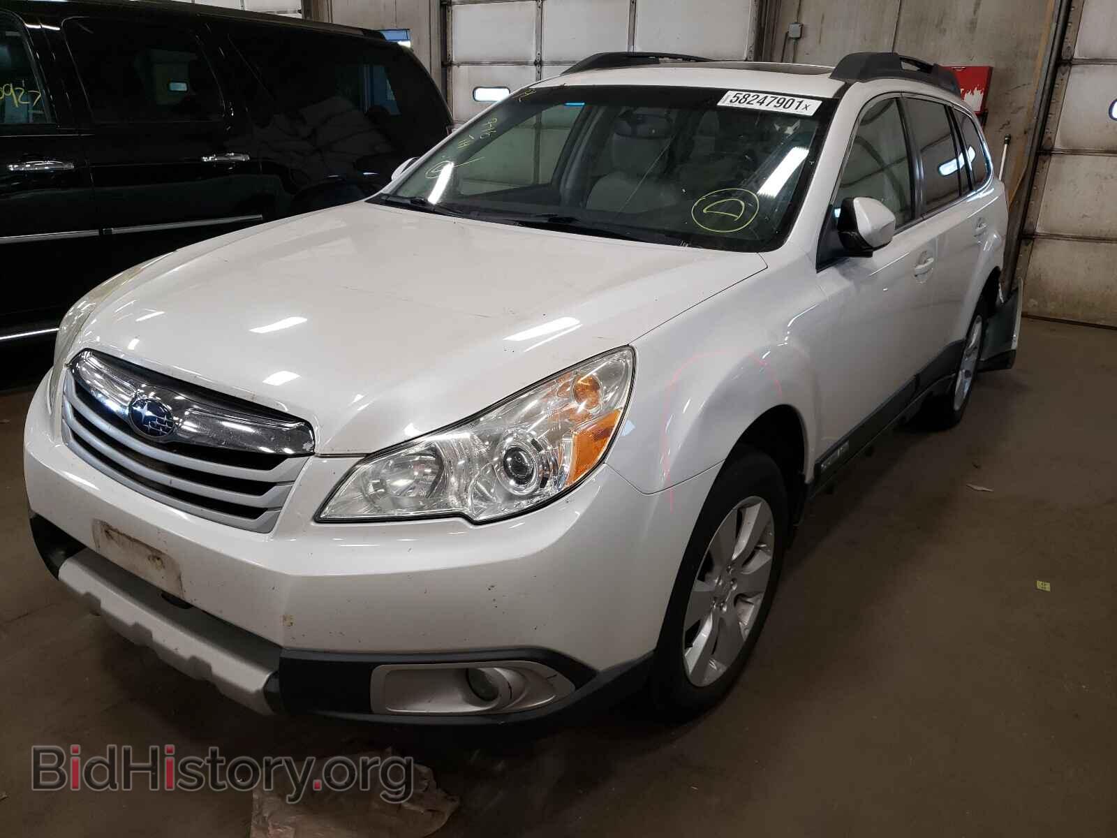 2011 SUBARU OUTBACK - VIN: 4S4BRCKC7B3332232 - Photo 2