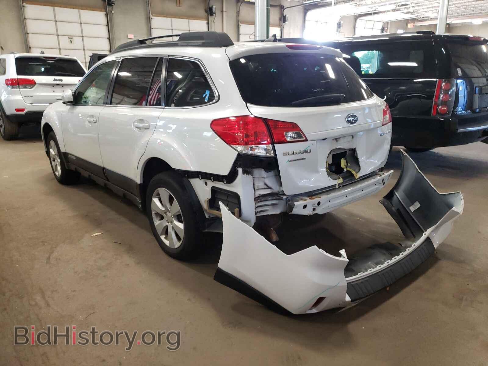 2011 SUBARU OUTBACK - VIN: 4S4BRCKC7B3332232 - Photo 3