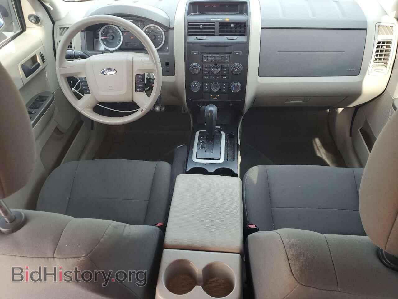 2011 FORD ESCAPE - VIN: 1FMCU0C70BKC48181 - Фото 8