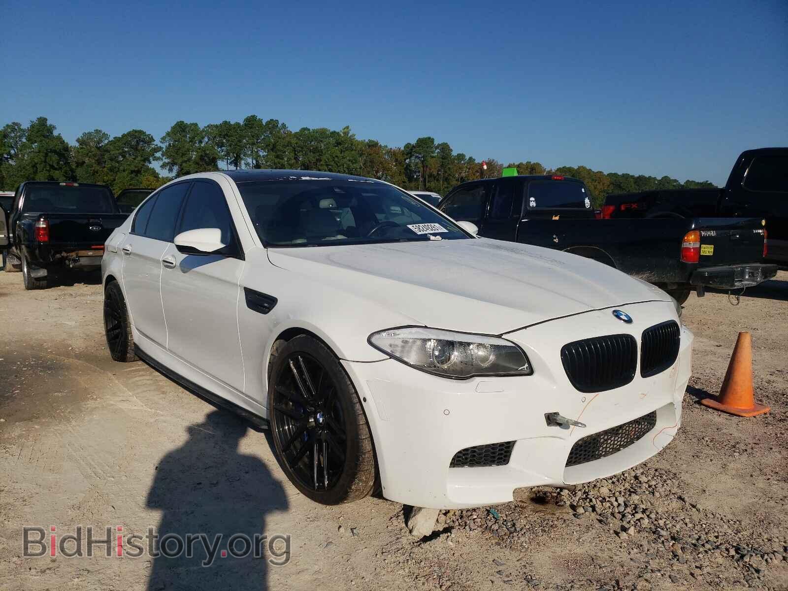 Photo WBSFV9C5XDD095441 - BMW M5 2013