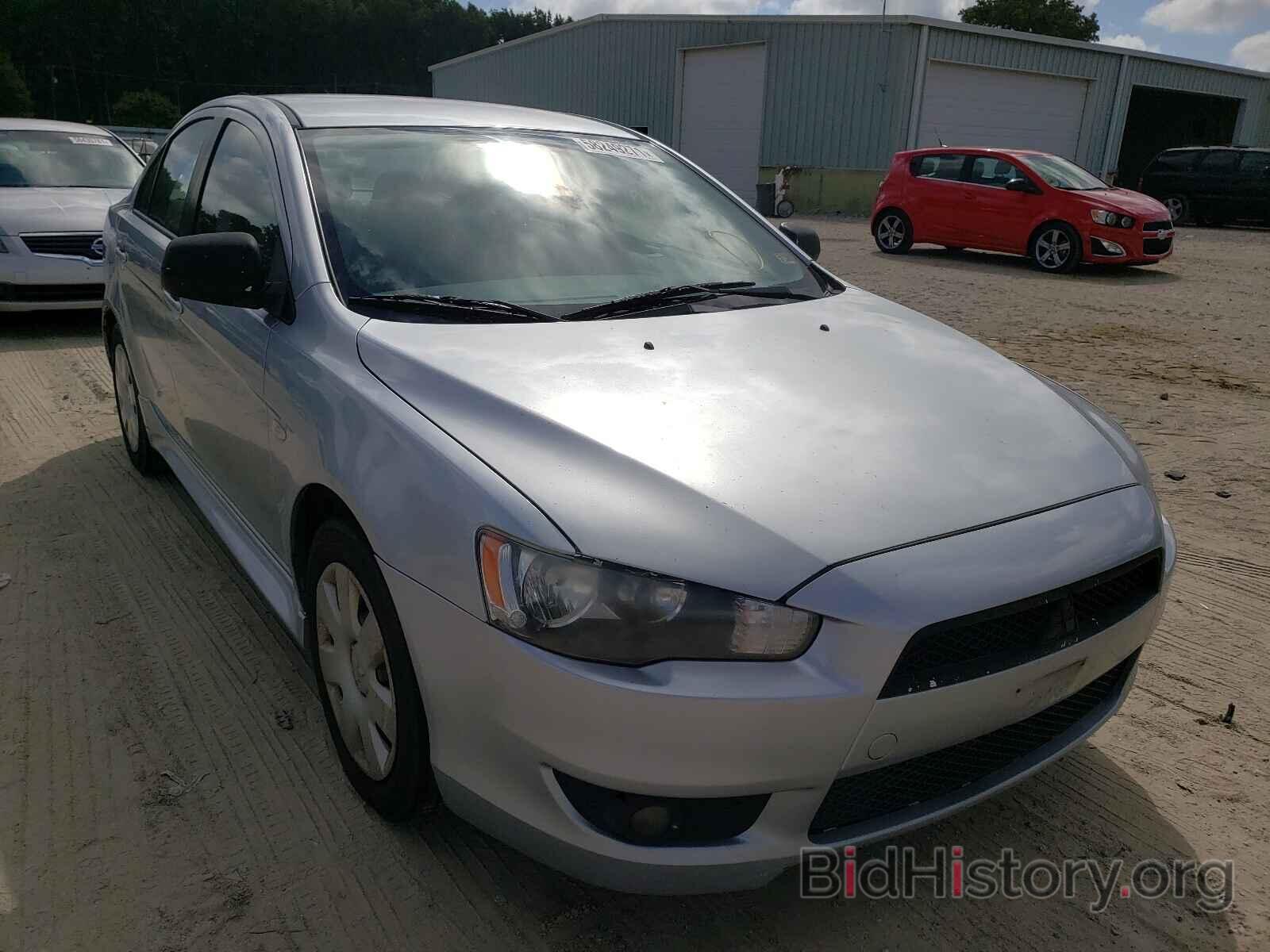 Photo JA32U2FU2BU039704 - MITSUBISHI LANCER 2011