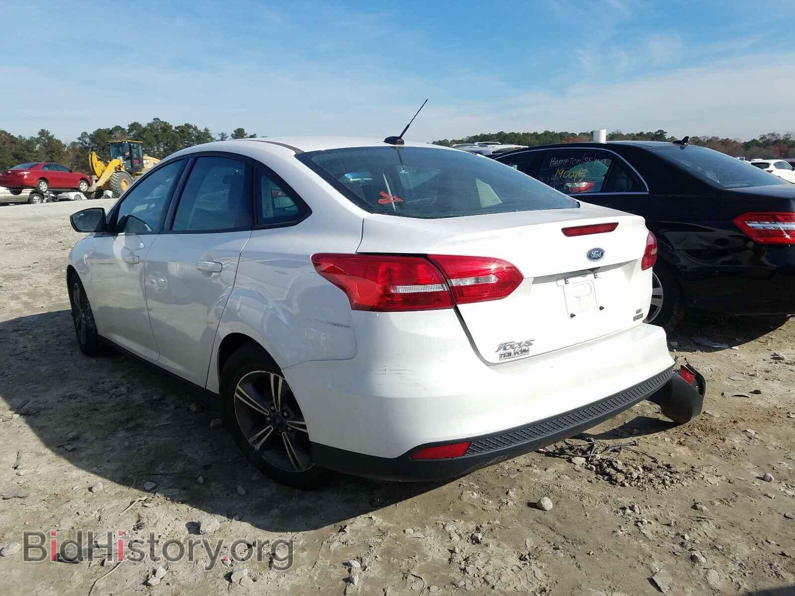 2018 FORD FOCUS - VIN: 1FADP2FE5JL260093 - Фото 3
