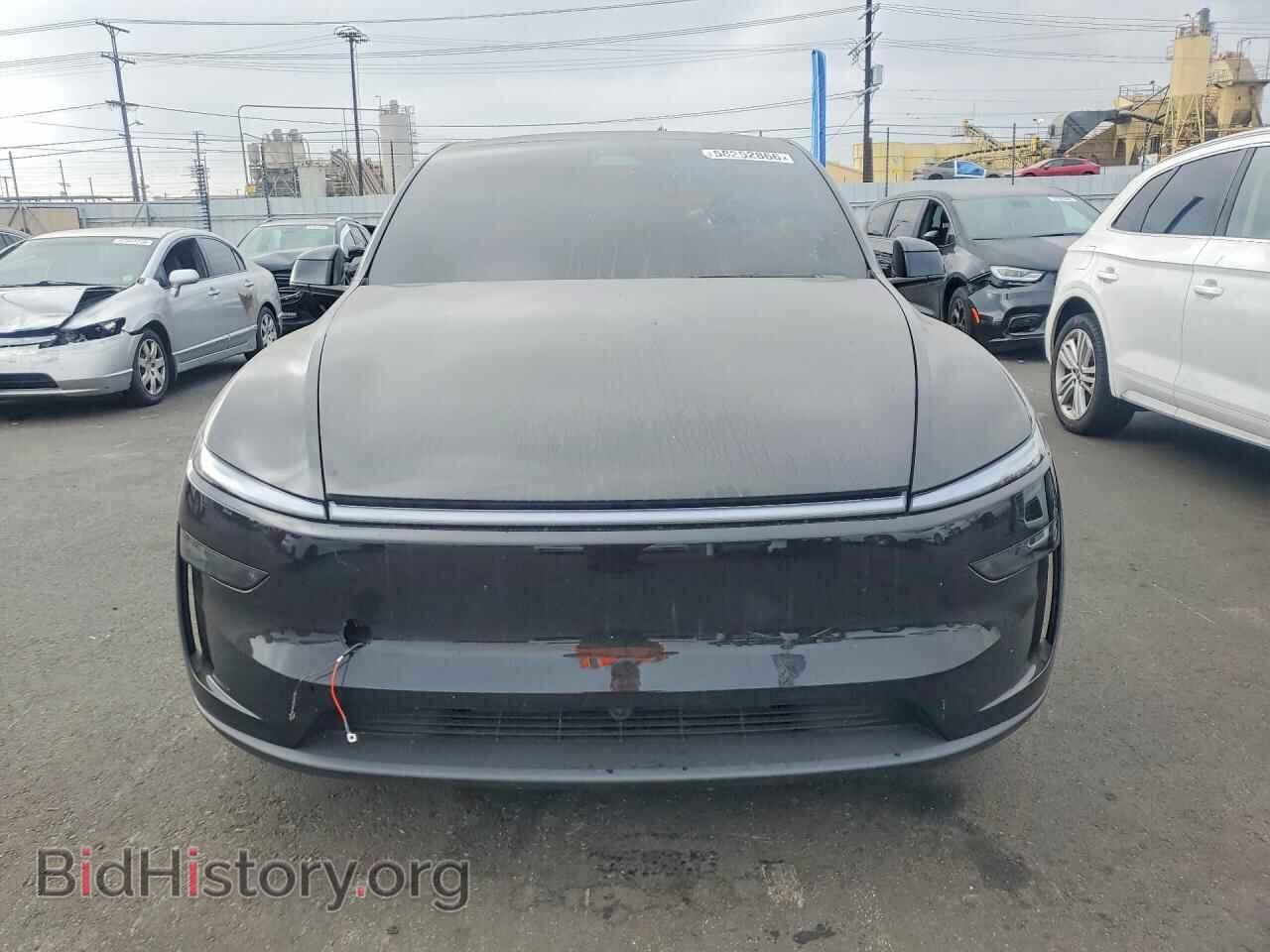 2026 TESLA MODEL Y - VIN: 7SAYGDED6TF624590 - Photo 5