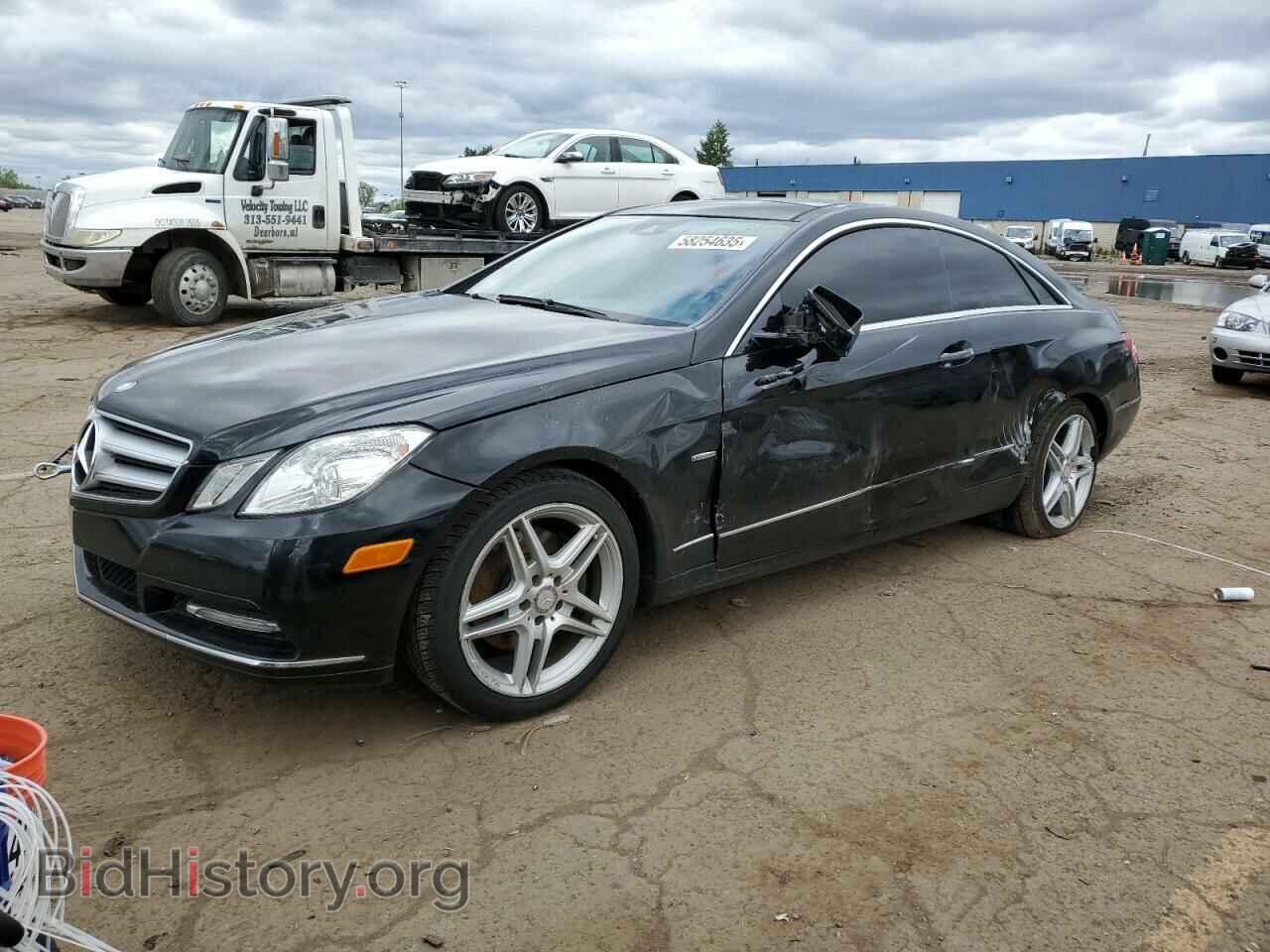 Photo WDDKJ5KB8CF142816 - MERCEDES-BENZ E-CLASS 2012