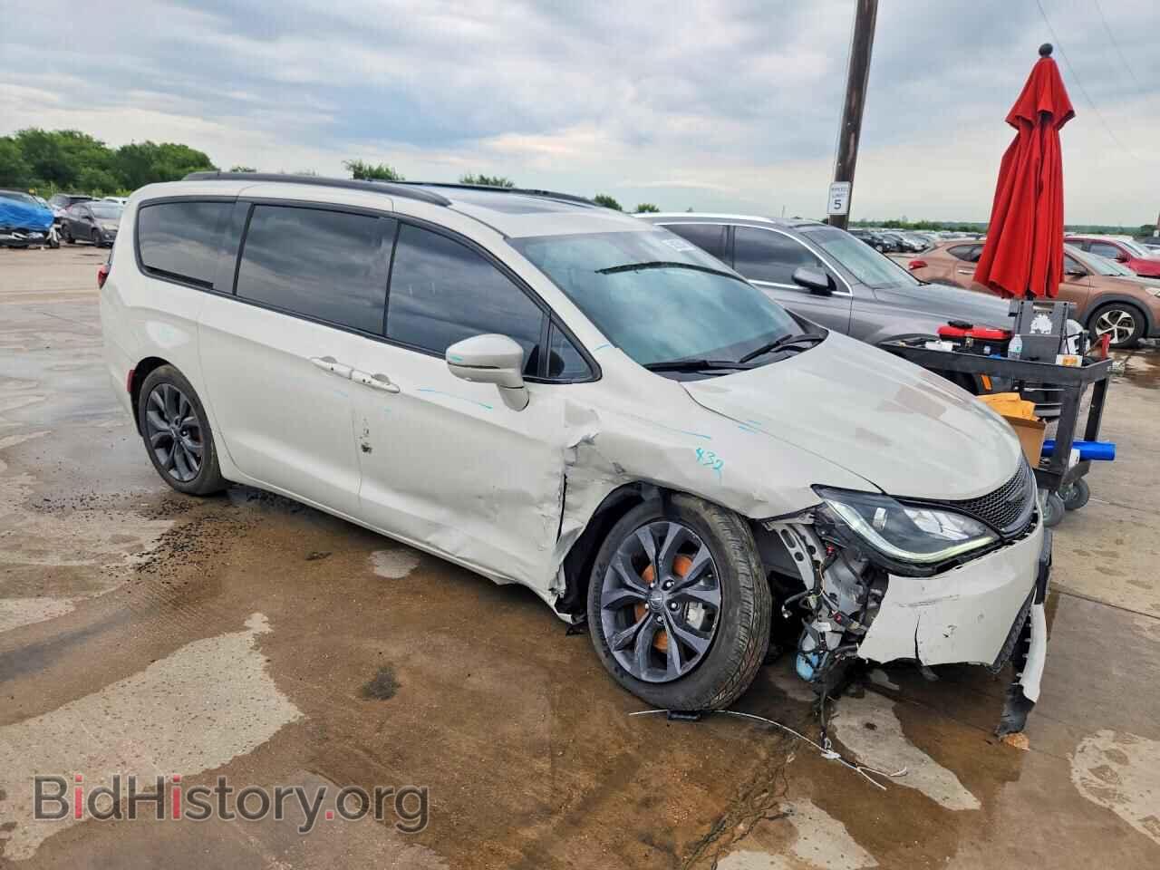 2019 CHRYSLER PACIFICA - VIN: 2C4RC1GGXKR638952 - Photo 4