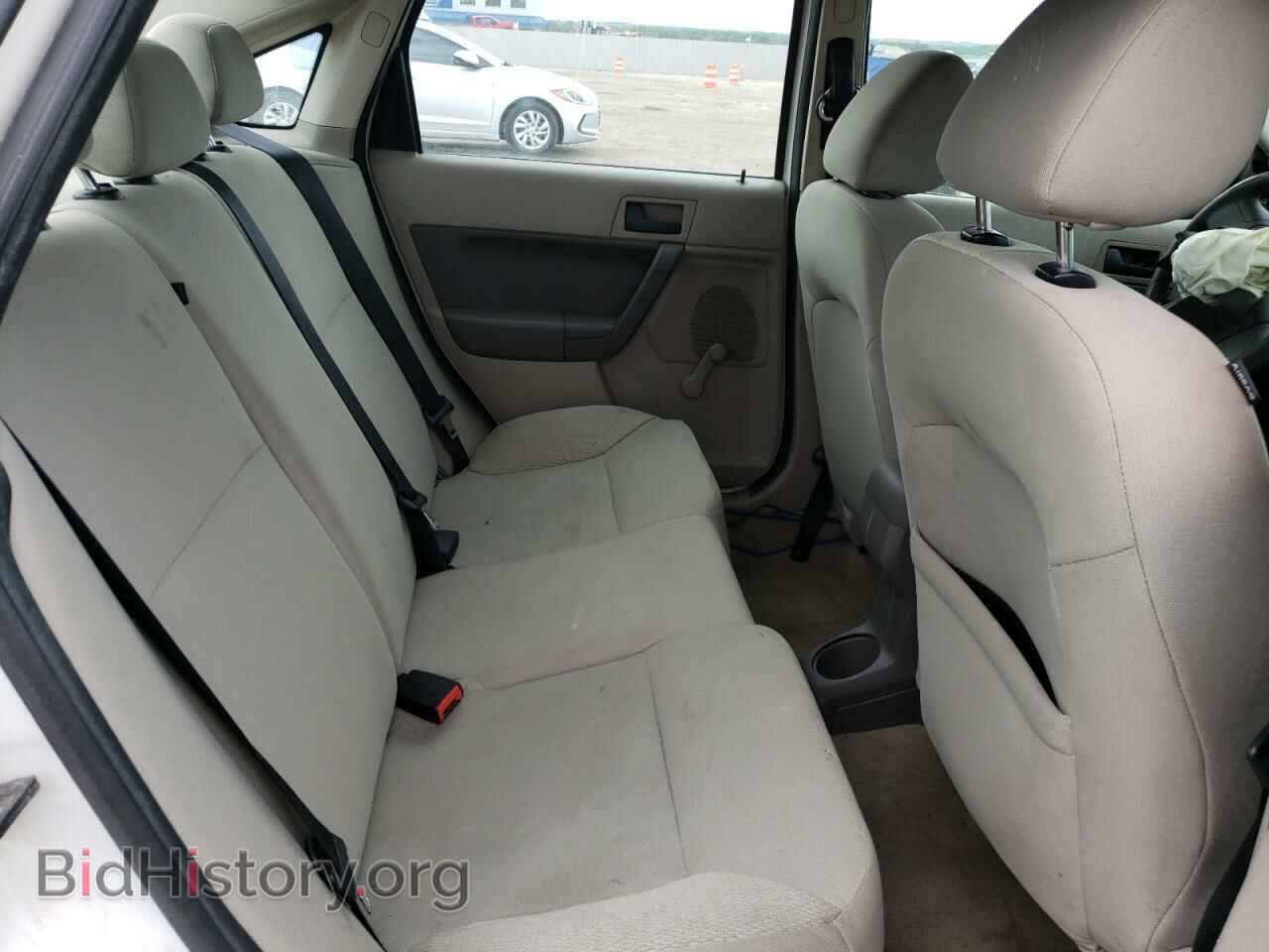 2011 FORD FOCUS - VIN: 1FAHP3EN6BW197136 - Photo 10