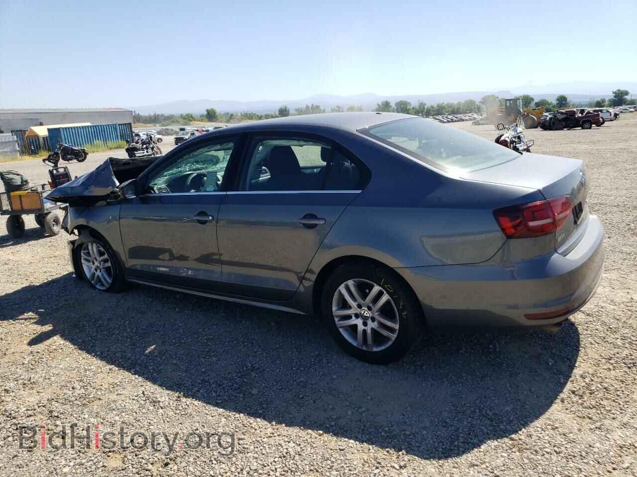 2017 VOLKSWAGEN JETTA - VIN: 3VW2B7AJXHM211697 - Photo 2