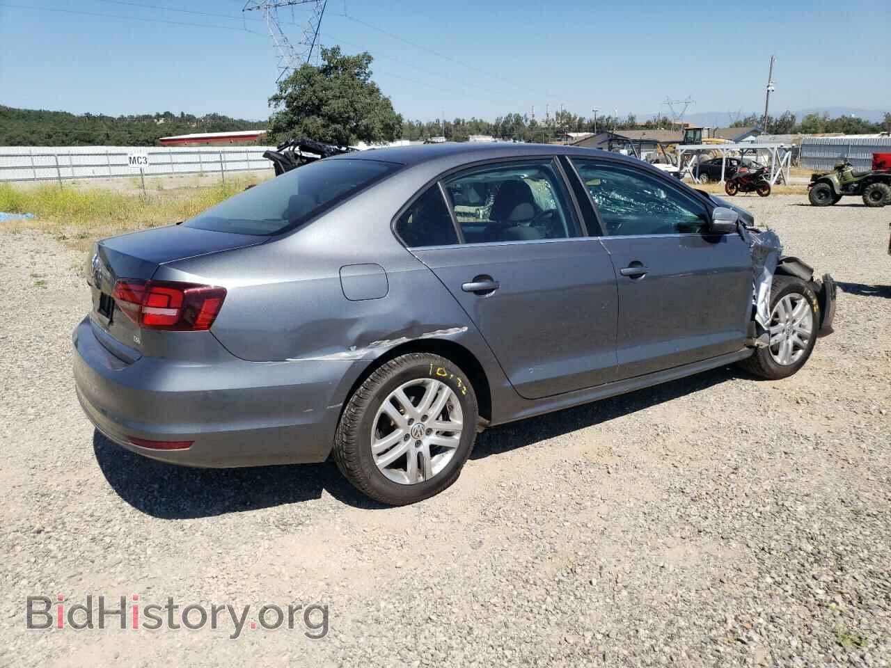 2017 VOLKSWAGEN JETTA - VIN: 3VW2B7AJXHM211697 - Photo 3