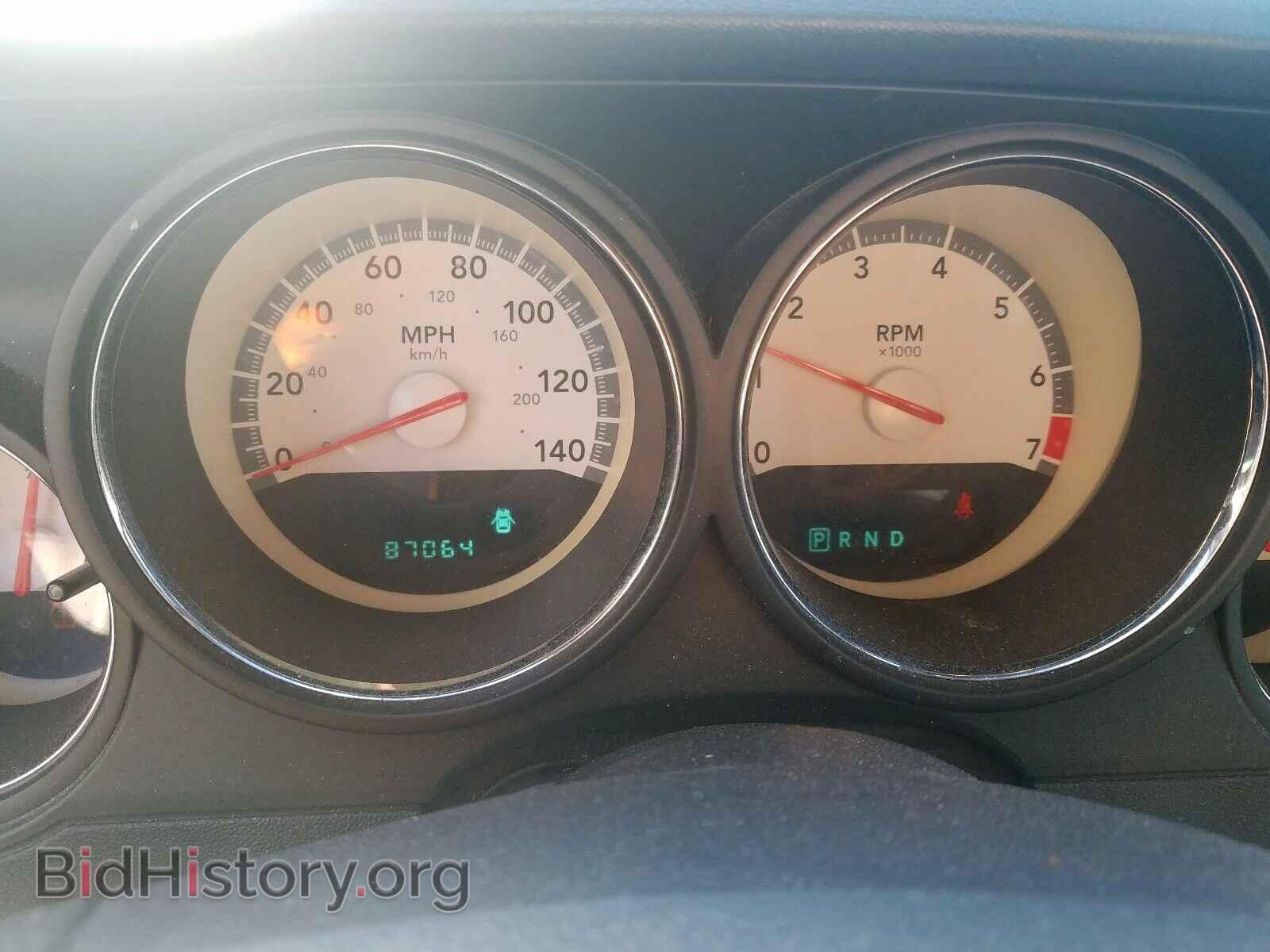 2010 DODGE CHALLENGER - VIN: 2B3CJ4DV0AH278189 - Photo 8