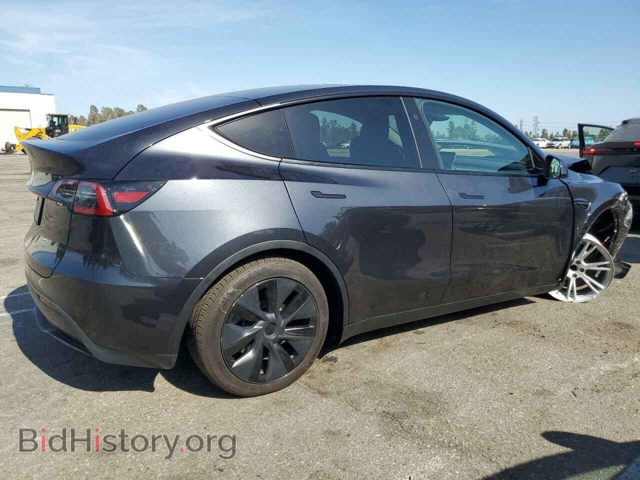 2025 TESLA MODEL Y - VIN: 7SAYGDEDXSF310293 - Фото 3