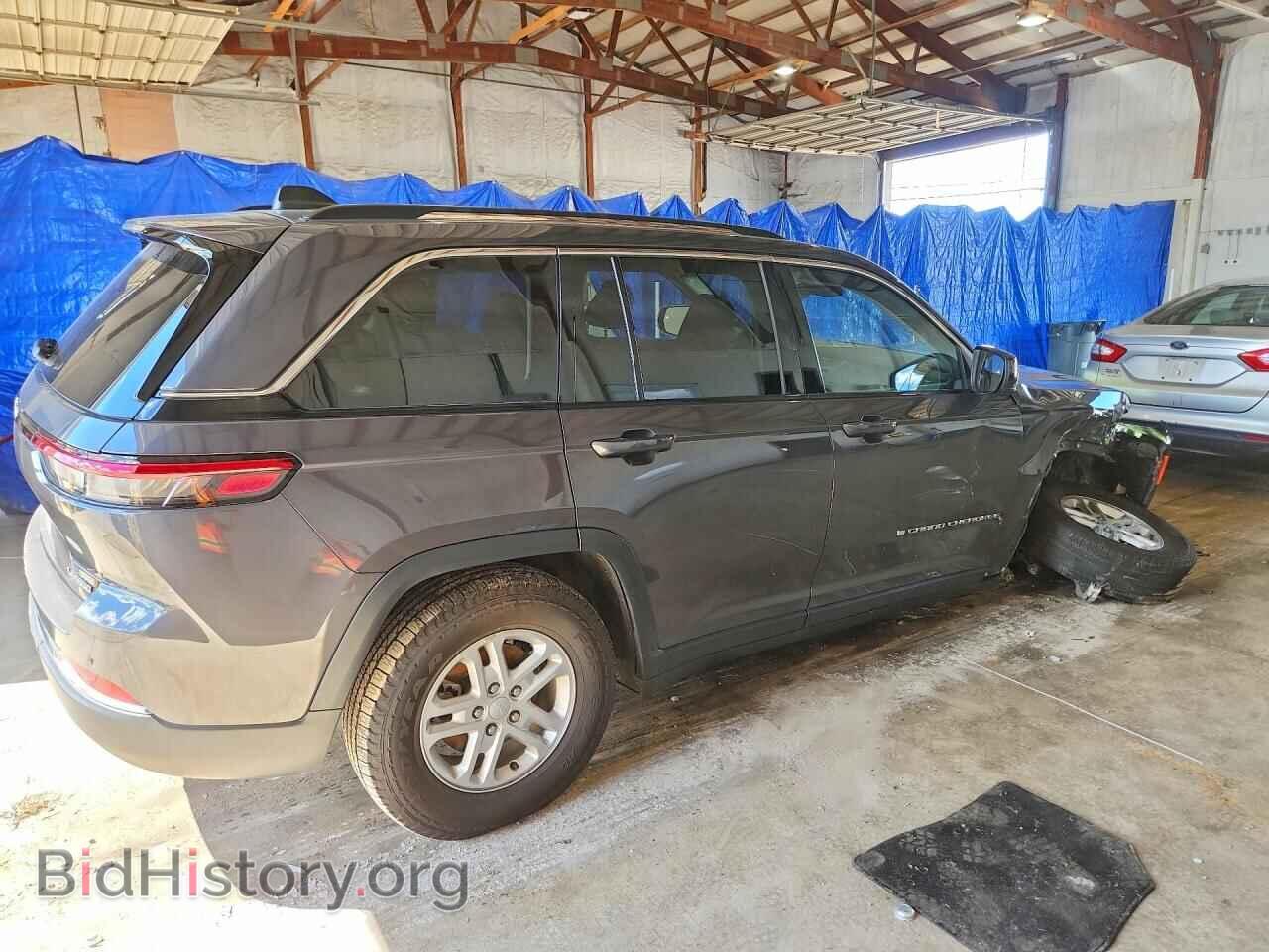 2023 JEEP CHEROKEE - VIN: 1C4RJHAG7PC581200 - Фото 3