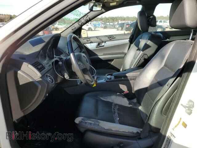 2011 MERCEDES-BENZ C-CLASS - VIN: WDDGF5EB8BA456724 - Фото 7
