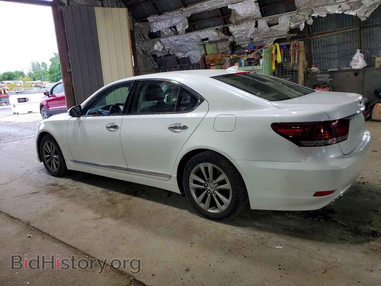 2014 LEXUS LS460 - VIN: JTHCL5EF4E5021554 - Photo 2