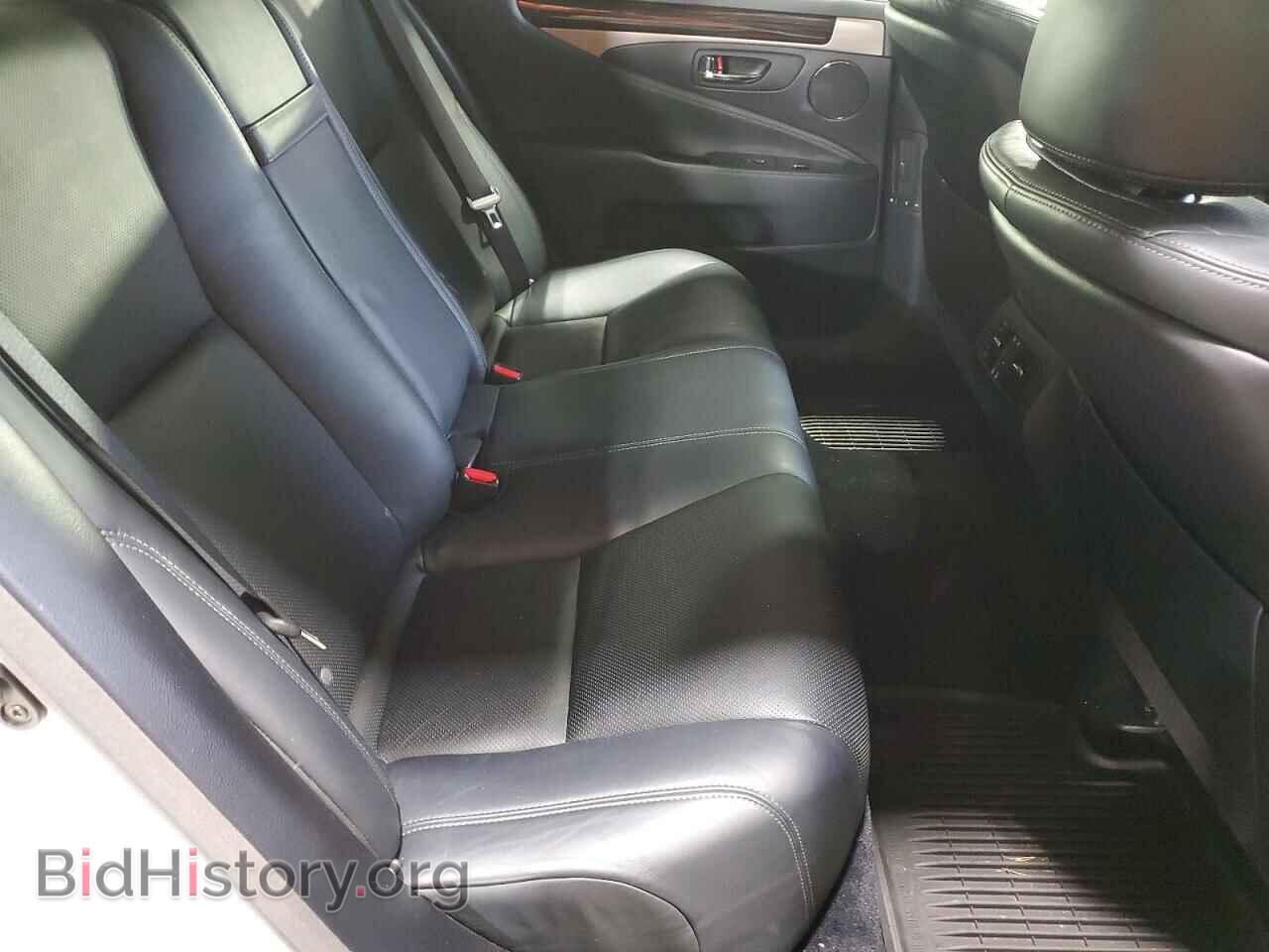 2014 LEXUS LS460 - VIN: JTHCL5EF4E5021554 - Photo 10