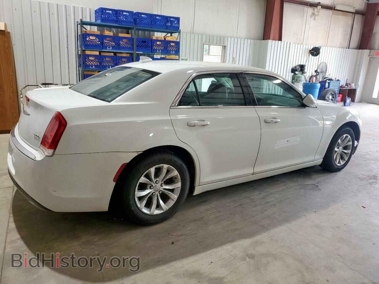 2015 CHRYSLER 300 - VIN: 2C3CCAAG8FH875874 - Фото 3
