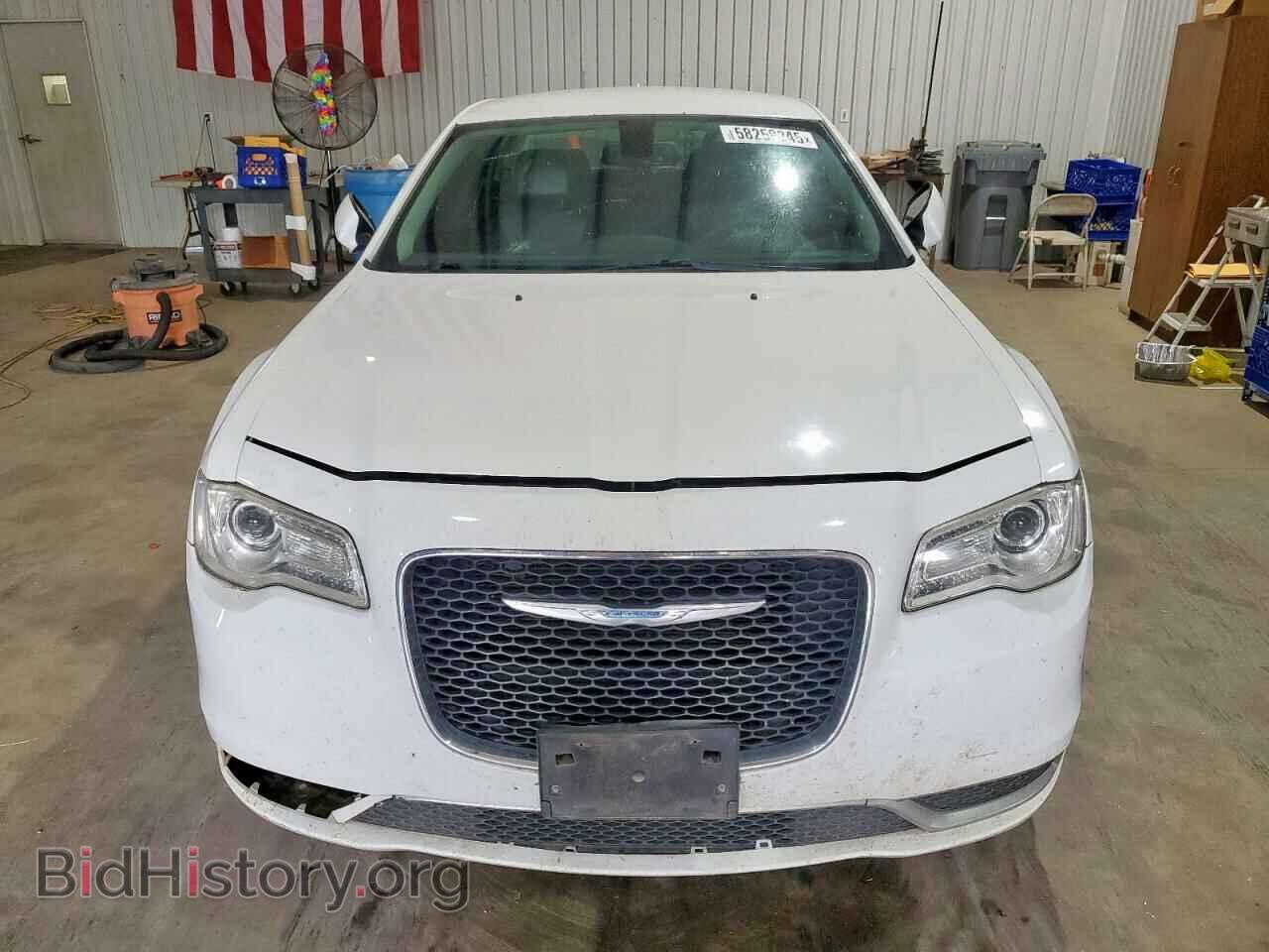 2015 CHRYSLER 300 - VIN: 2C3CCAAG8FH875874 - Фото 5