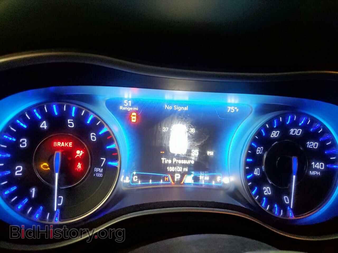 2015 CHRYSLER 300 - VIN: 2C3CCAAG8FH875874 - Фото 9