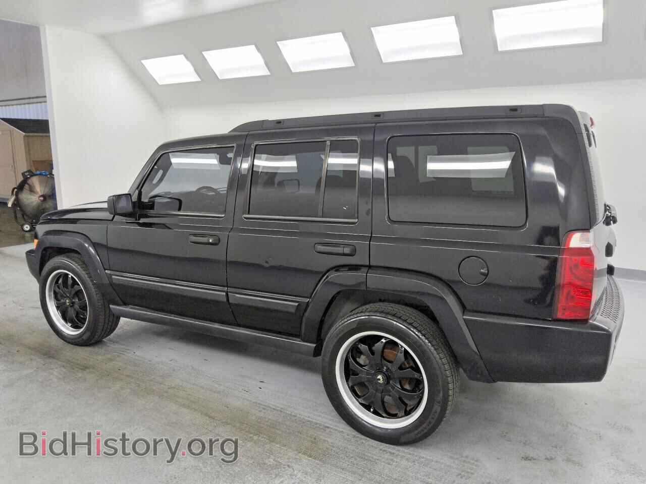 2006 JEEP COMMANDER - VIN: 1J8HH48K96C130013 - Photo 2