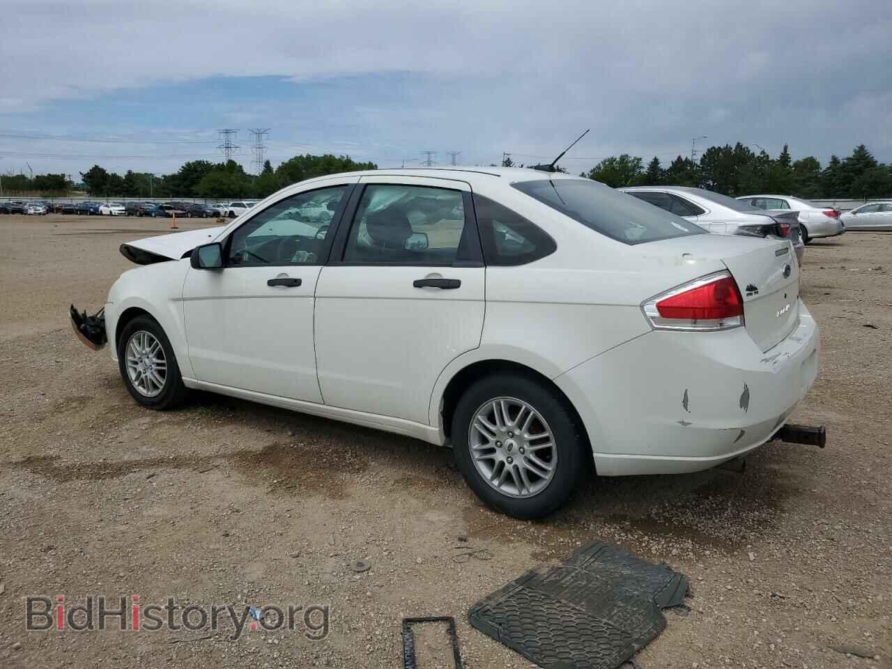2009 FORD FOCUS - VIN: 1FAHP35N39W106396 - Фото 2